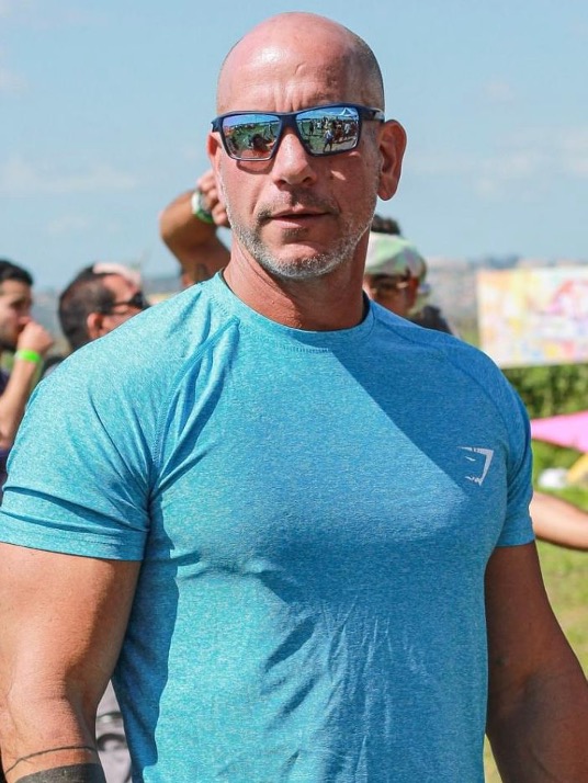 שי שלו
